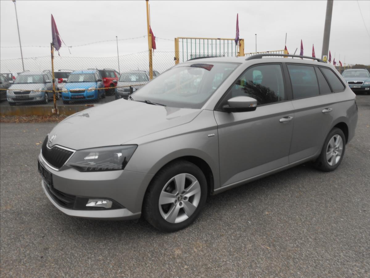 Škoda Fabia 1,0 TSI 70kW KLIMA Serviska