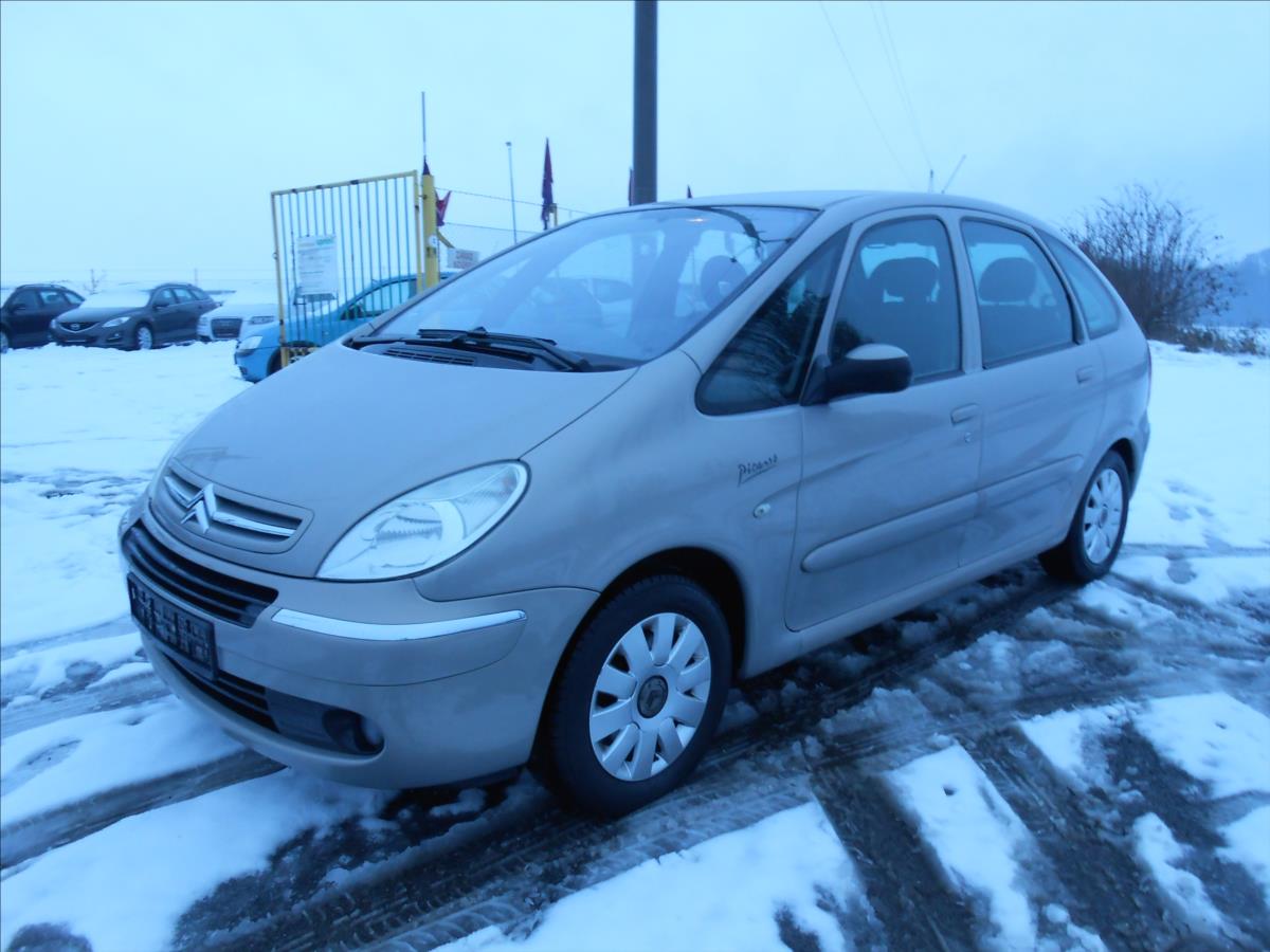 Citroën Xsara Picasso 1,6 i 16V 80 kW Serviska KLIMA