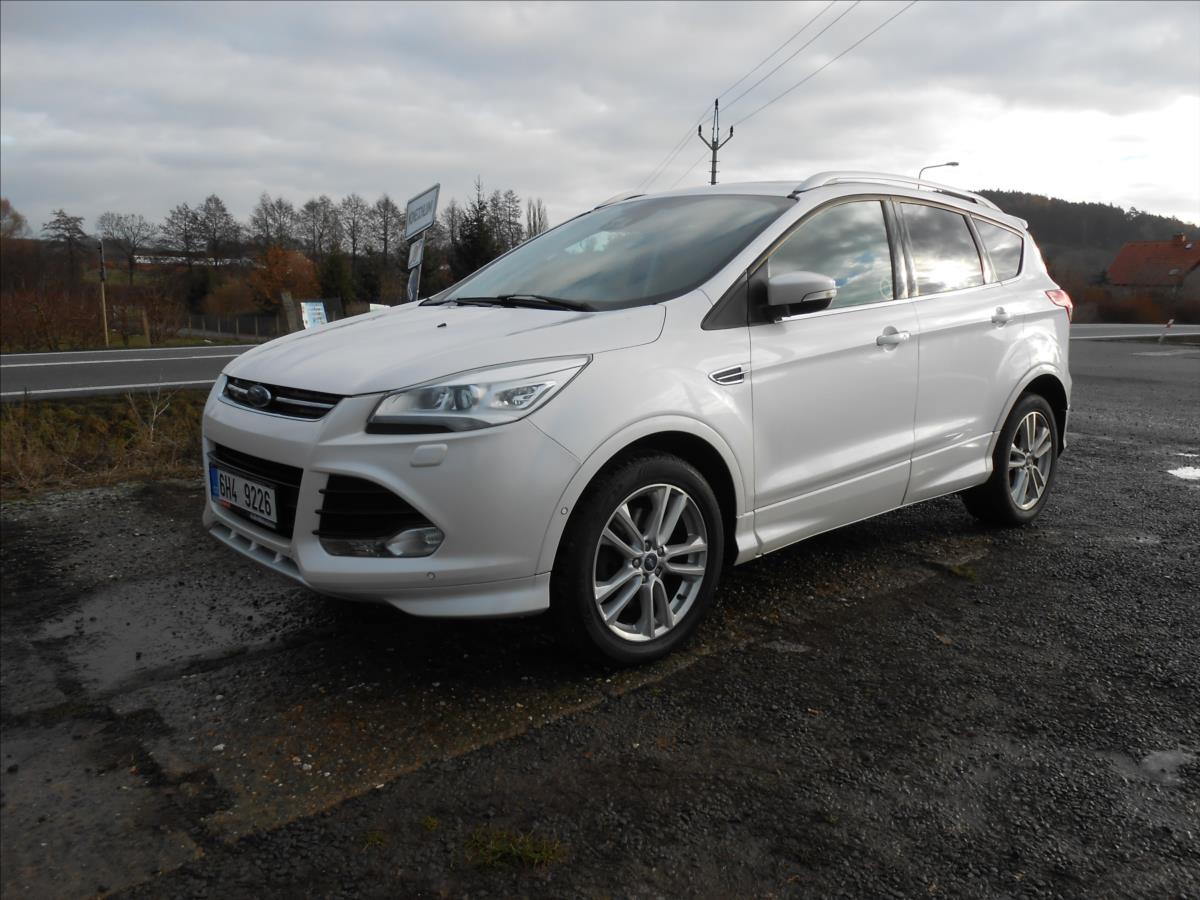 Ford Kuga 2,0 Titanium 132kW 4x4 CZ