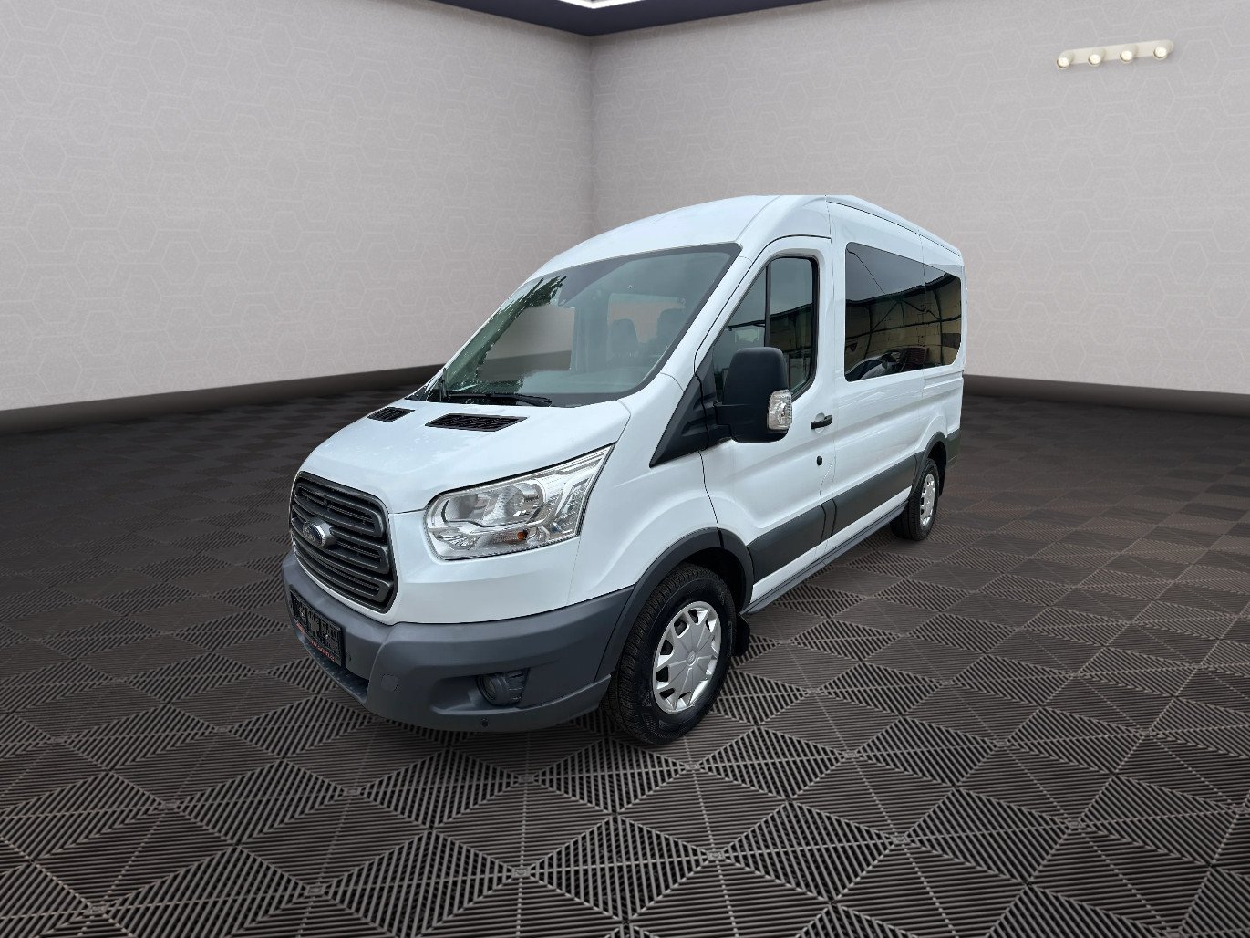 Ford Transit Courier 2.0Tdci 96kw 9-míst