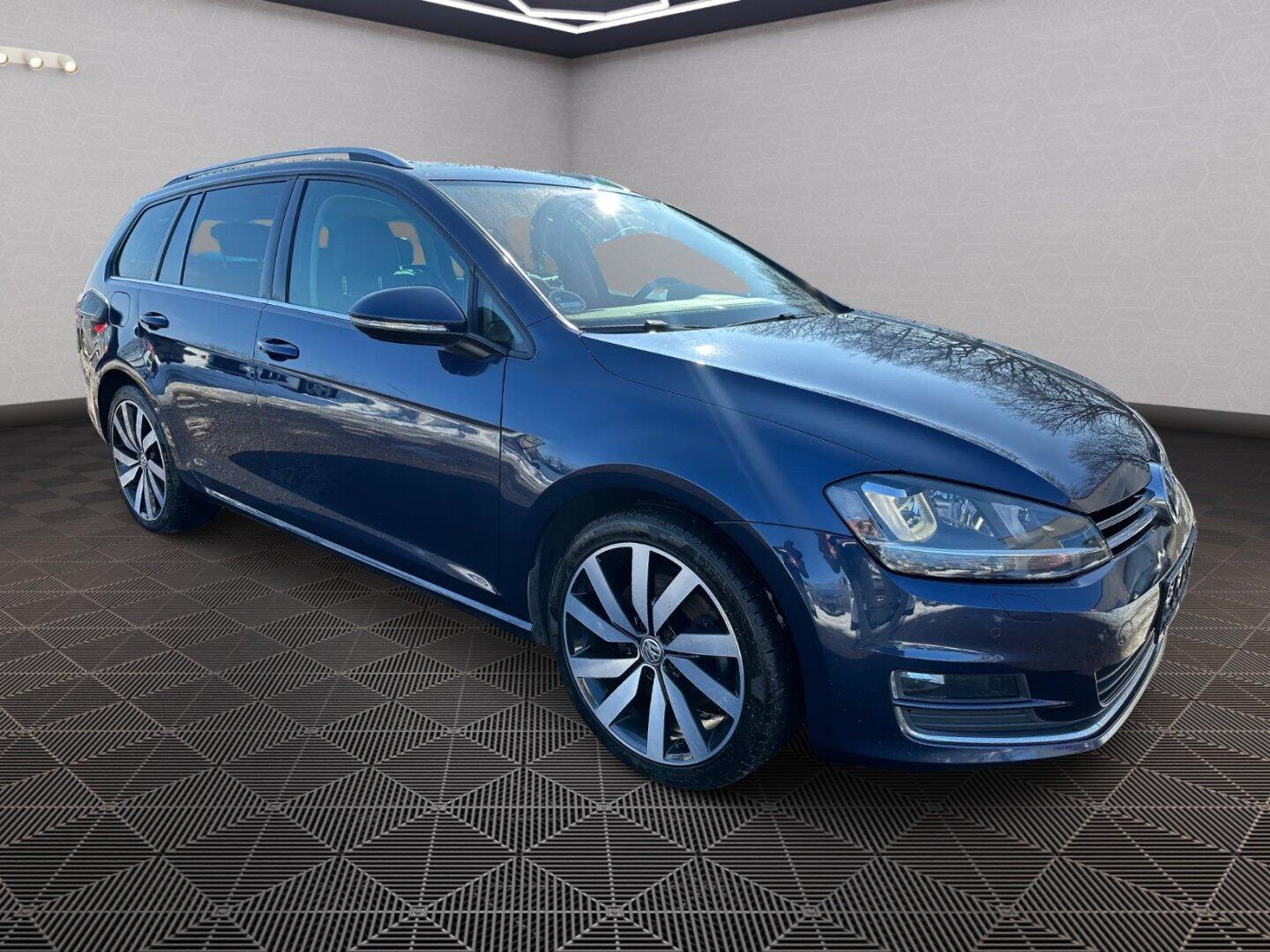 Volkswagen Golf 2.0Tdi 110kw DSG