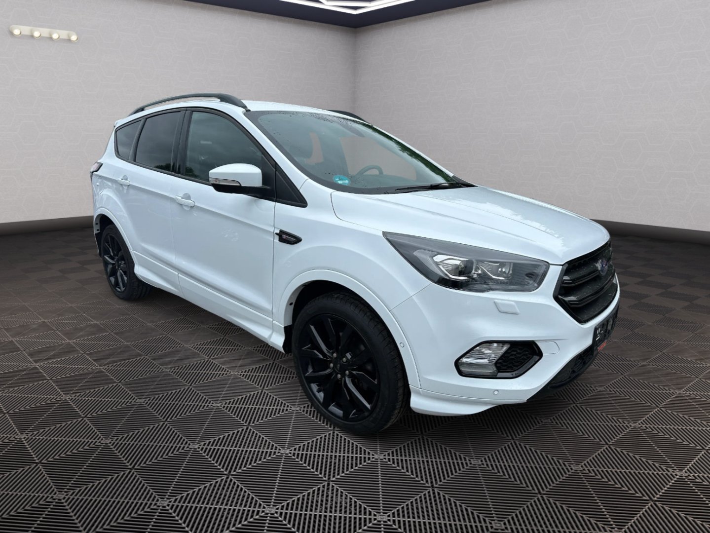 Ford Kuga 1,5EcoBoost 110KW ST-Line