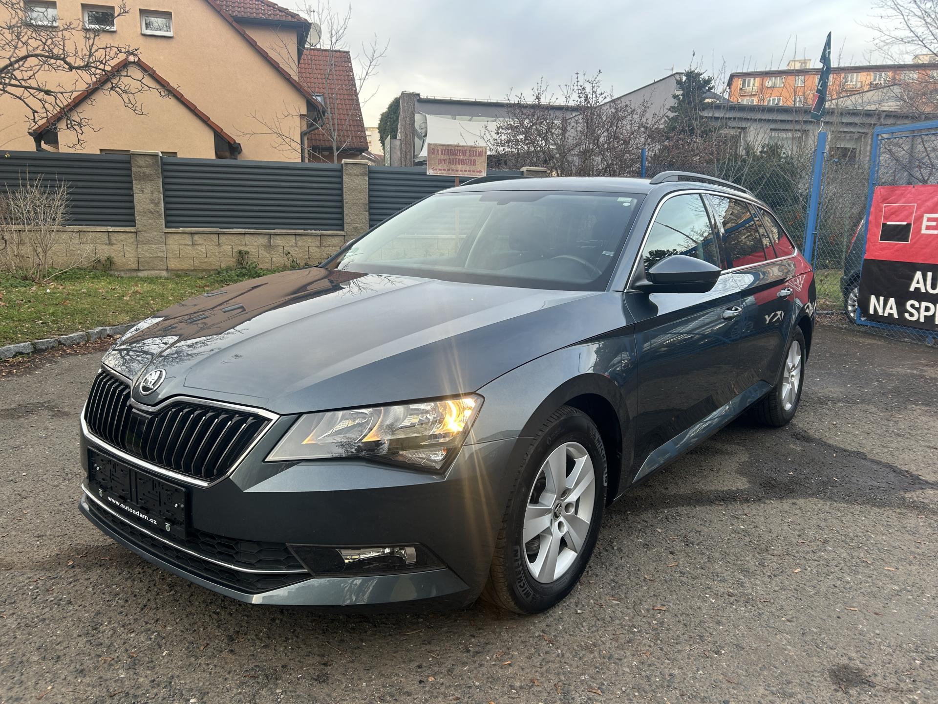 Škoda Superb 2,0TDi combi Ambition