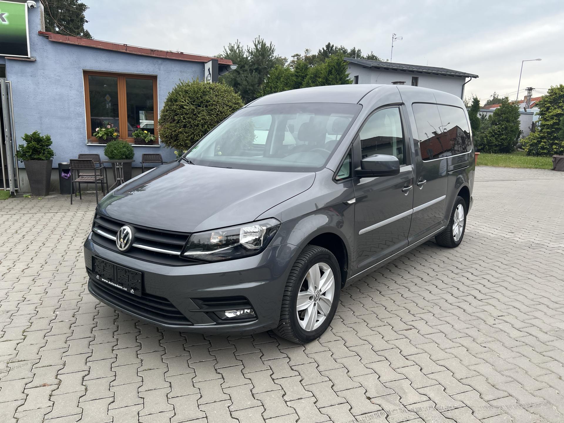 Volkswagen Caddy MAXI 2,0TDi 7 míst pěkný stav!