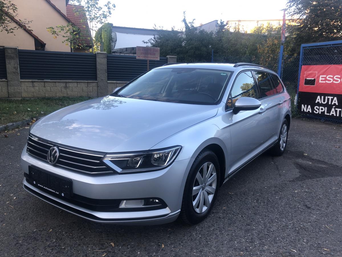 Volkswagen Passat 2,0TDi Variant ACC velmi pěkný