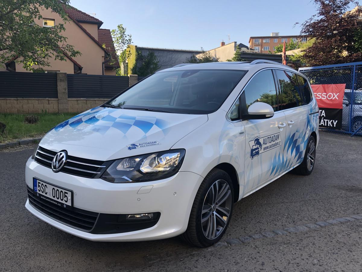 Volkswagen Sharan 2,0TDi DSG Life 7míst Xen. TZ