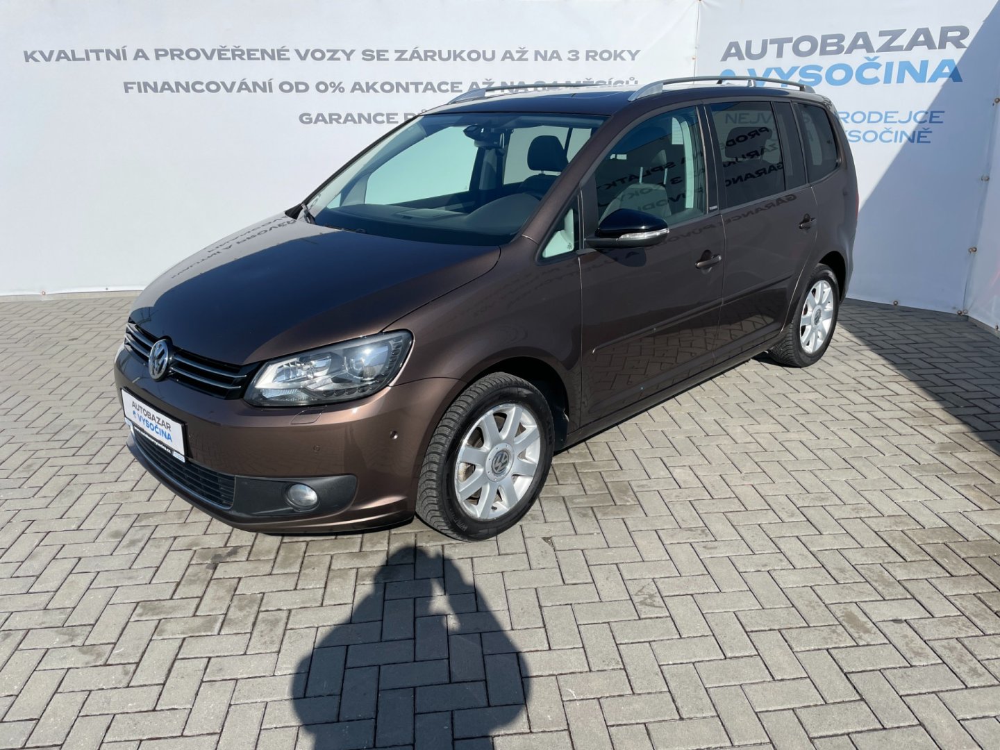 Volkswagen Touran 2.0 TDi 103kW Style! Navi!
