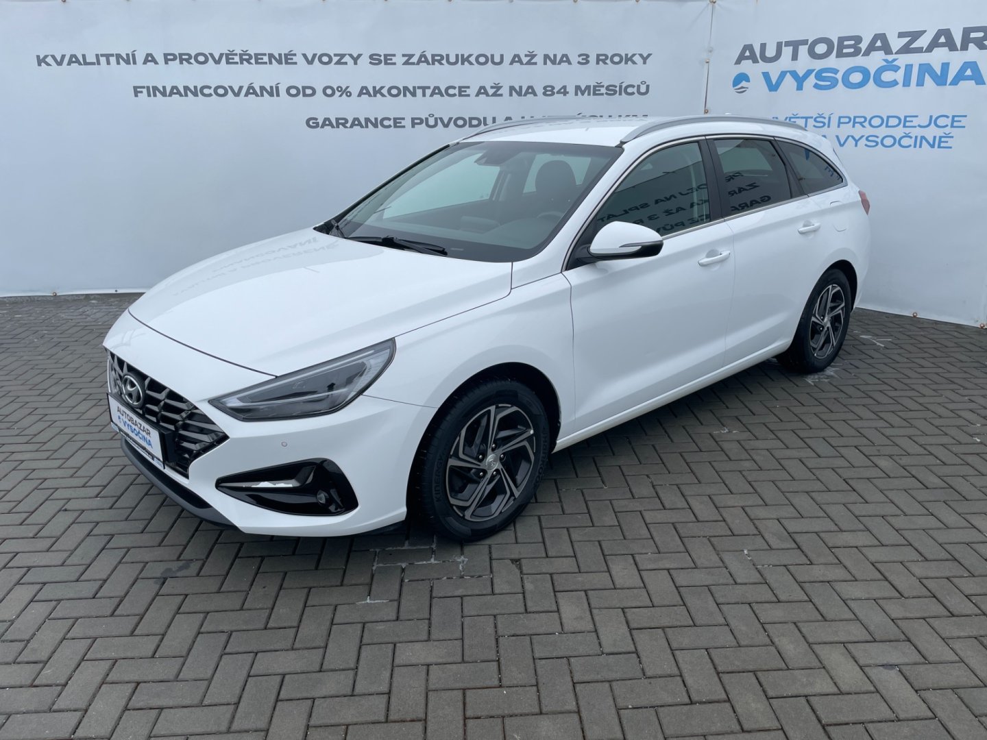 Hyundai i30 Com. 1.6CRDi ČR! SMART+! 1.maj