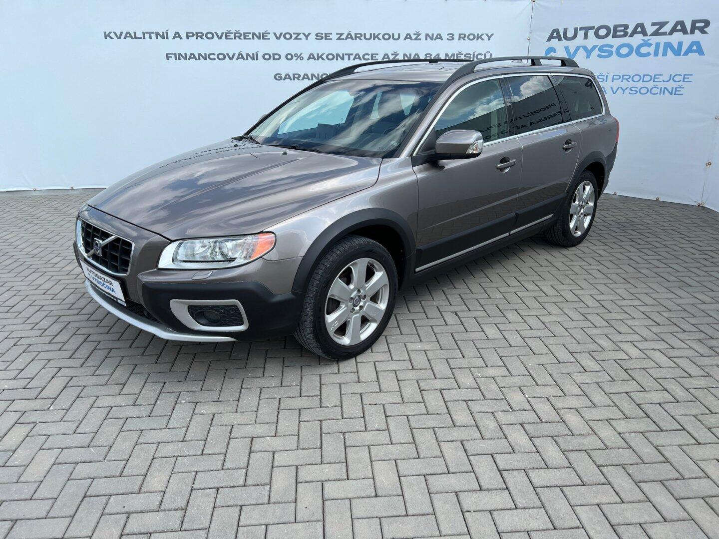 Volvo XC70 2.4 D5 154kW! AWD! SUMMUM!