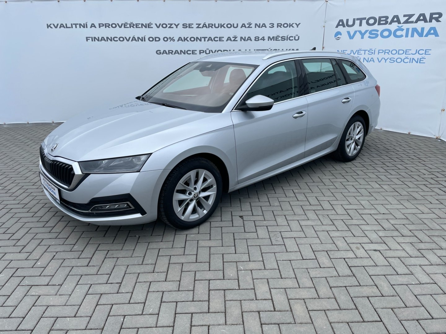Škoda Octavia 2.0TDI 110kW Style! DSG! ČR!