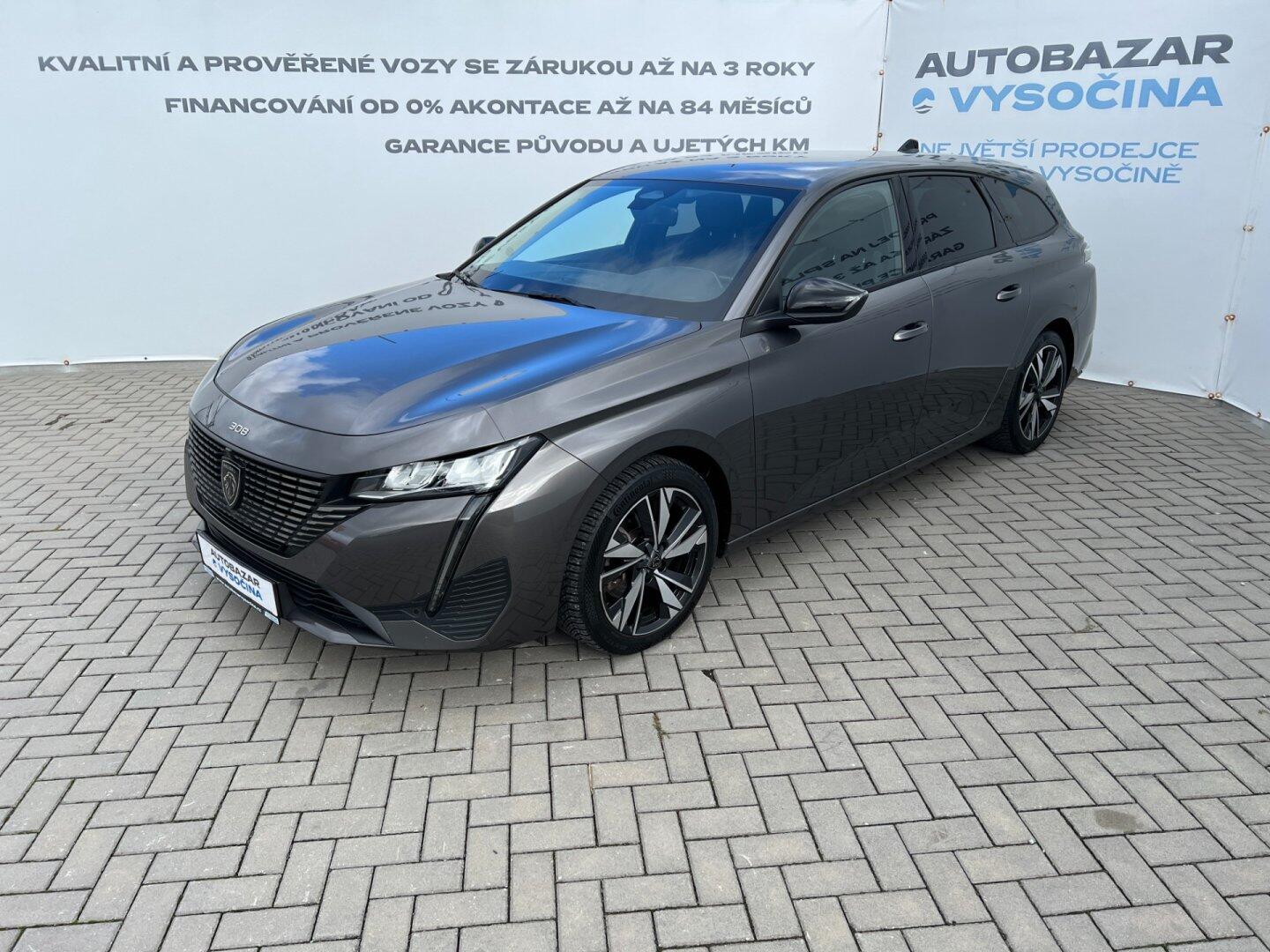 Peugeot 308 1.2PT 96kW! Allure! Tažné! LED