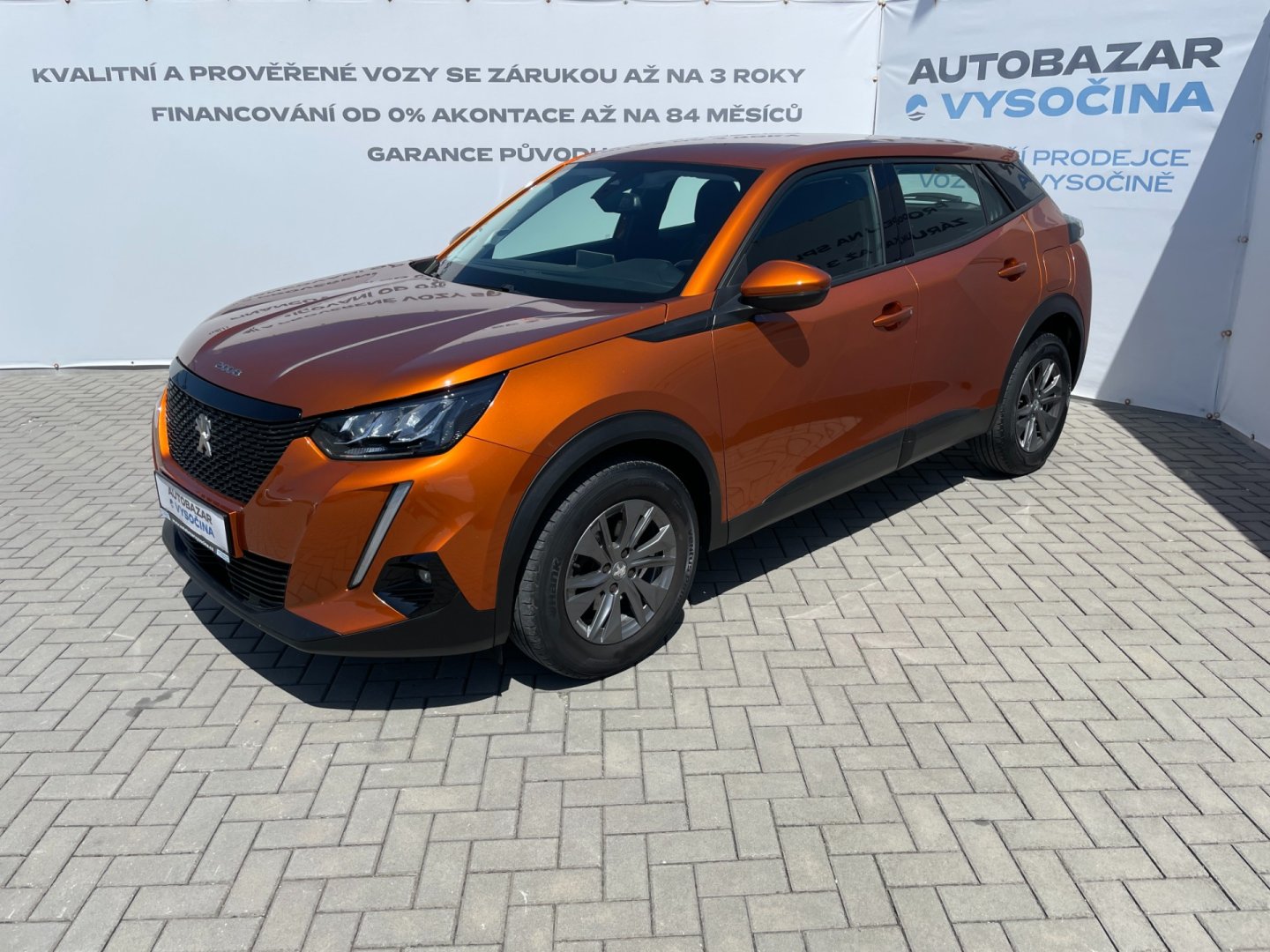 Peugeot 2008 1.2PT 74kW! Tažné! Full LED!