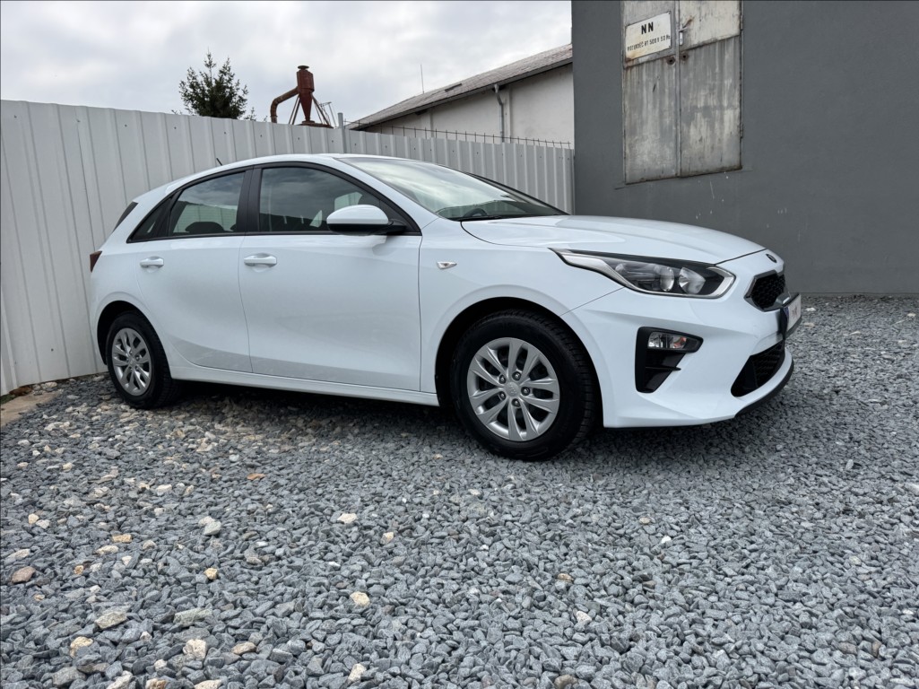 Kia Ceed 1,0 T-GDi FRESH DPH 1.maj. ČR