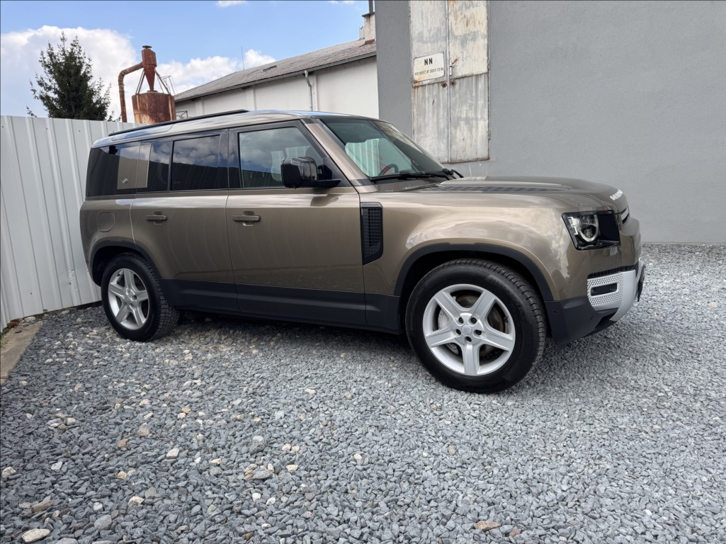Land Rover Defender 3,0 110 D300 DPH 1.maj původČR