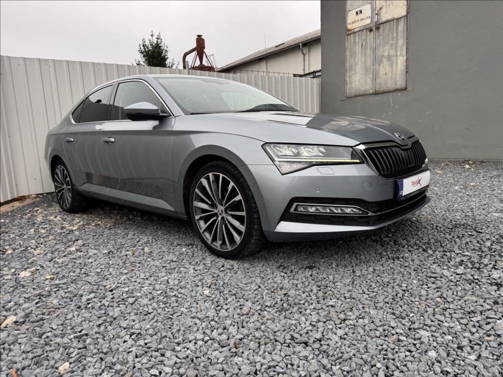 Škoda Superb 2,0 TDI,110kW,STYLE,ACC,ČR