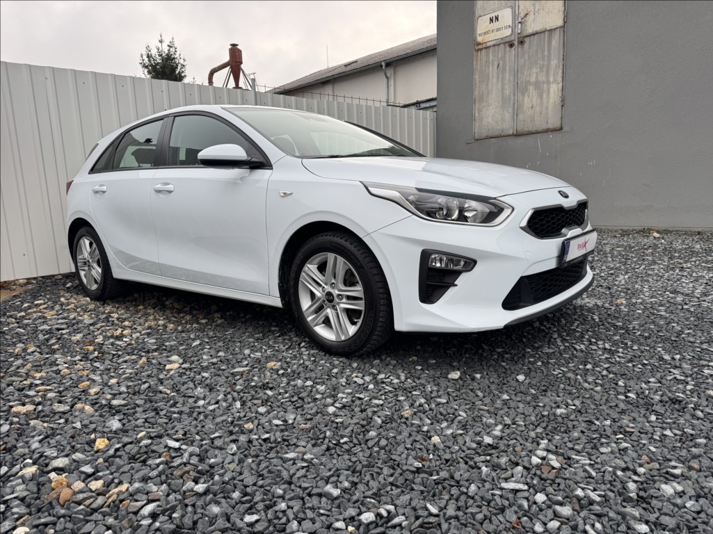 Kia Ceed 1,4 i,Cool,původ ČR,1.maj,DPH