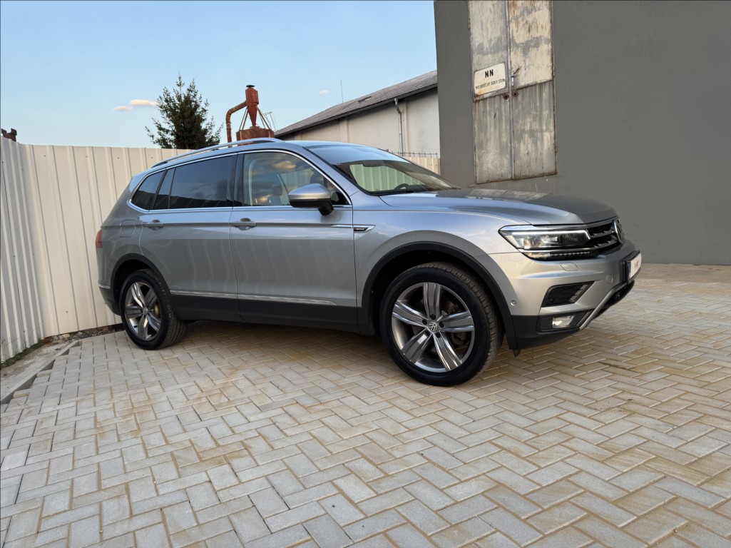 Volkswagen Tiguan Allspace 2,0 TDI DSG 4MOT HIGHLINE ČR