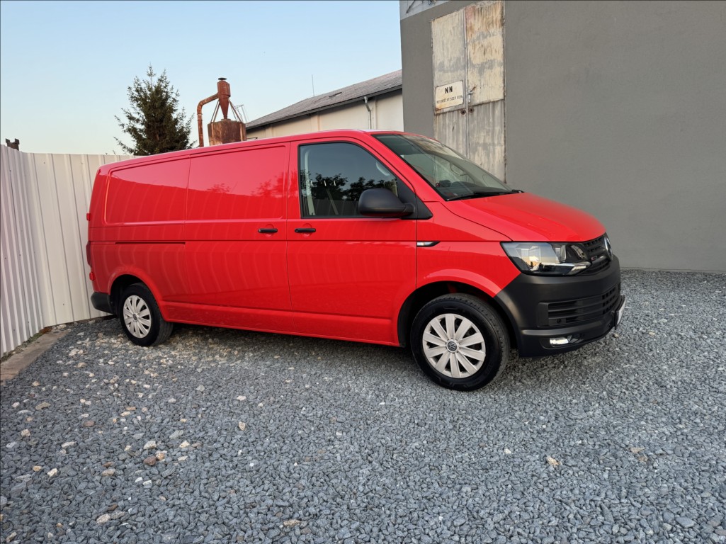 Volkswagen Transporter 2,0 TDI 4MOT LONG DPH 1.maj ČR