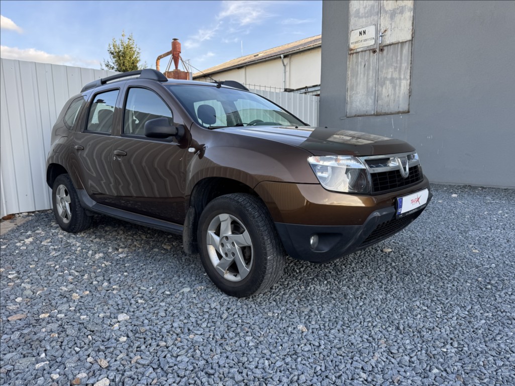 Dacia Duster 1,6 i,16V,77kW,AC,tažné