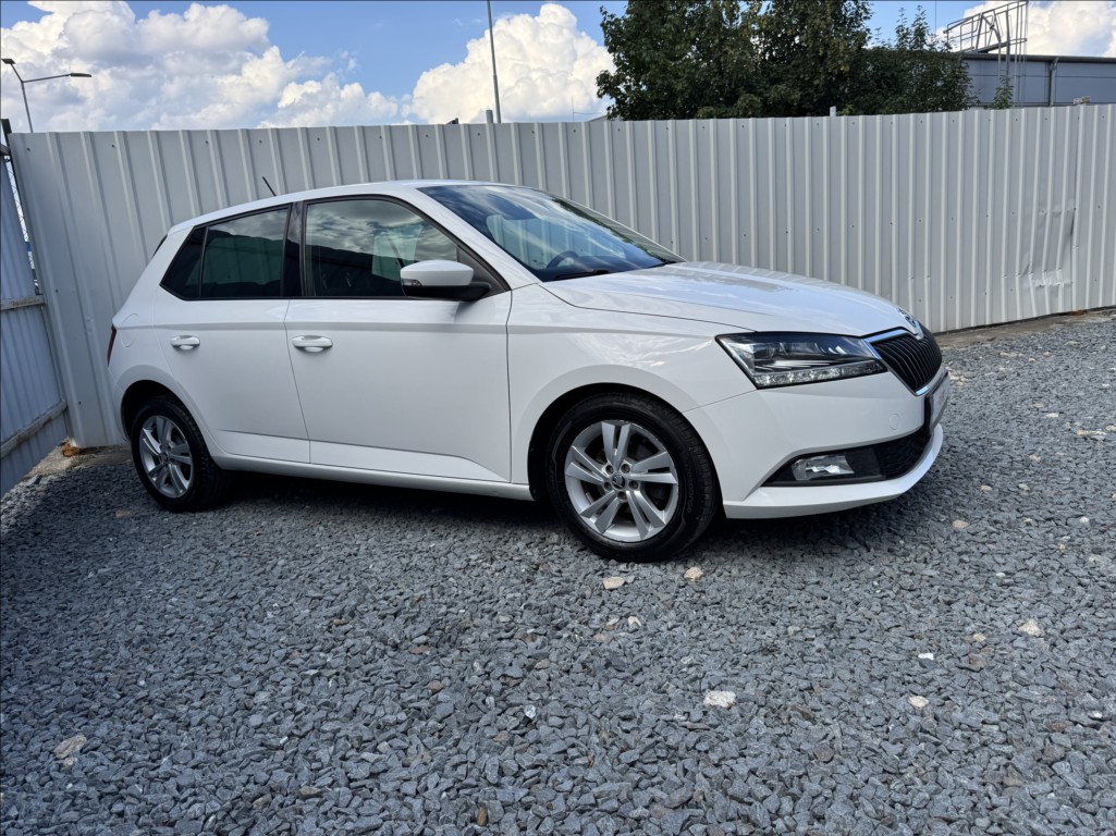 Škoda Fabia 1,0 TSI STYLE DPH 1maj původČR