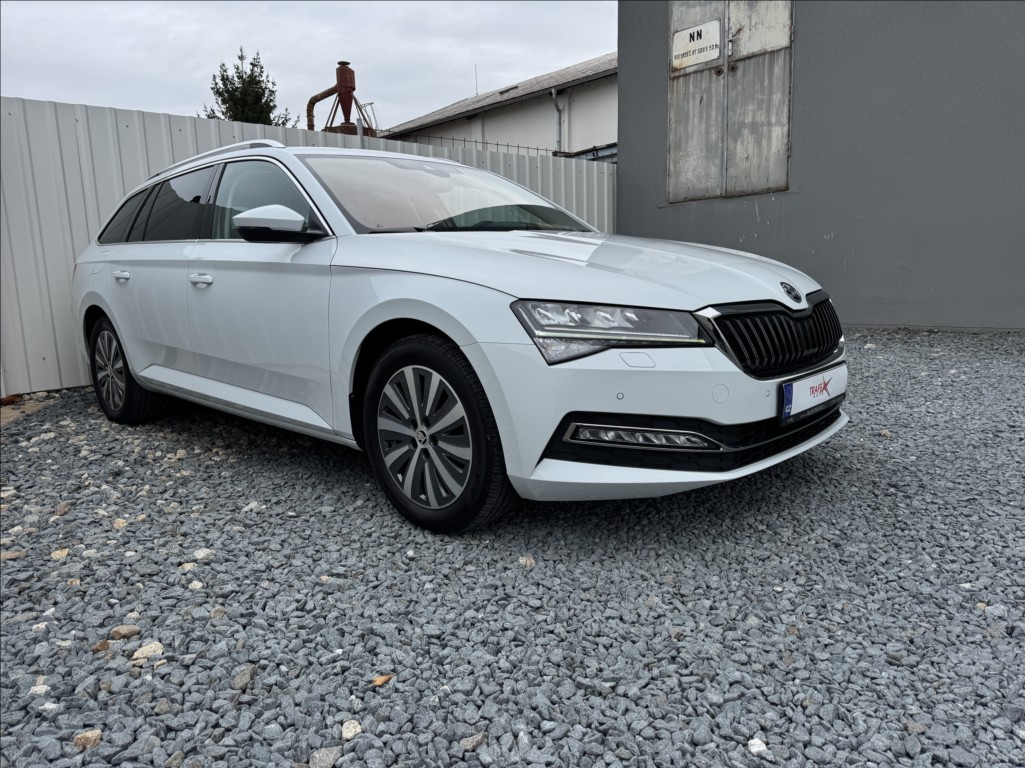 Škoda Superb 2,0 TSI DSG STYLE DPH 1.maj ČR