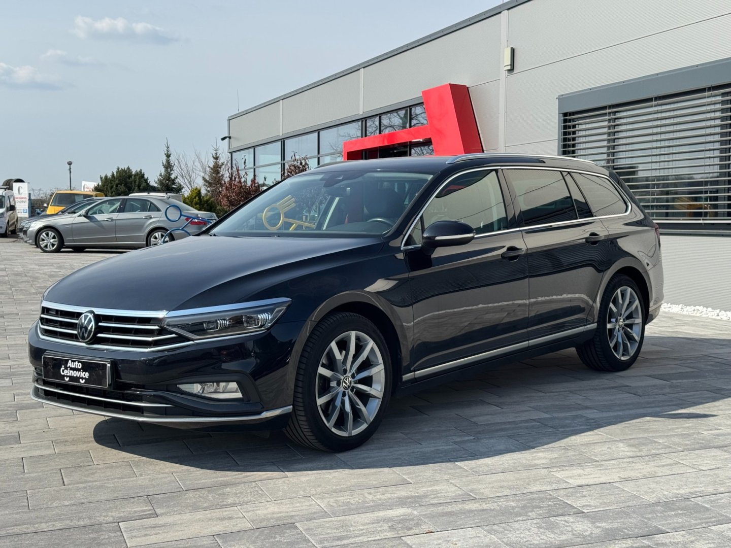 Volkswagen Passat Variant Elegance 2.0 TDI DSG 110kW
