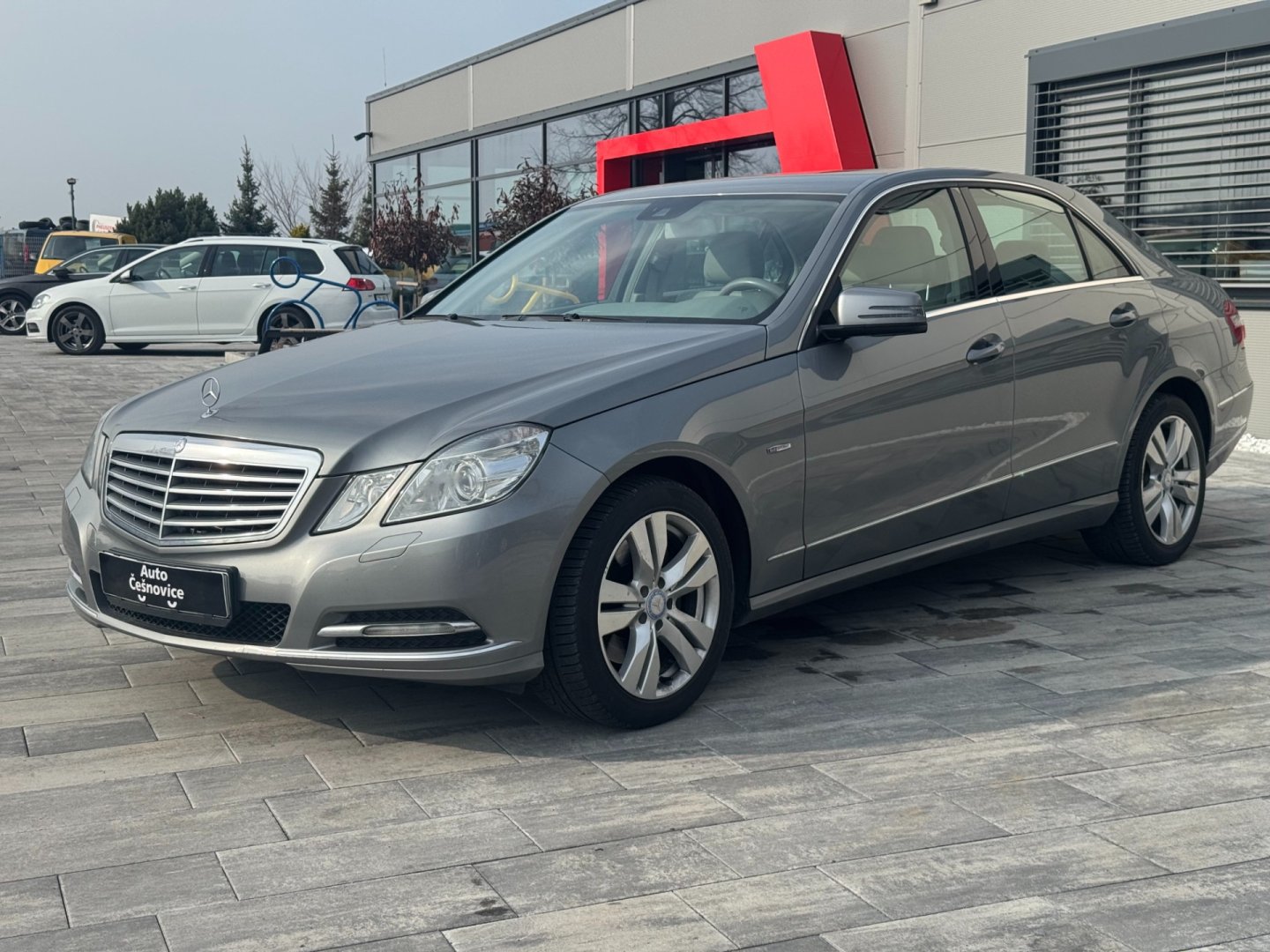 Mercedes-Benz Třídy E 350