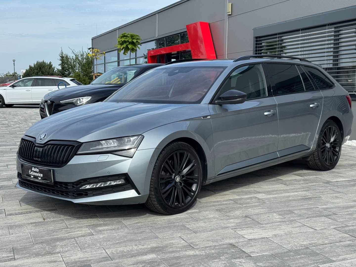 Škoda Superb Sportline 2.0 TSI DSG 4x4