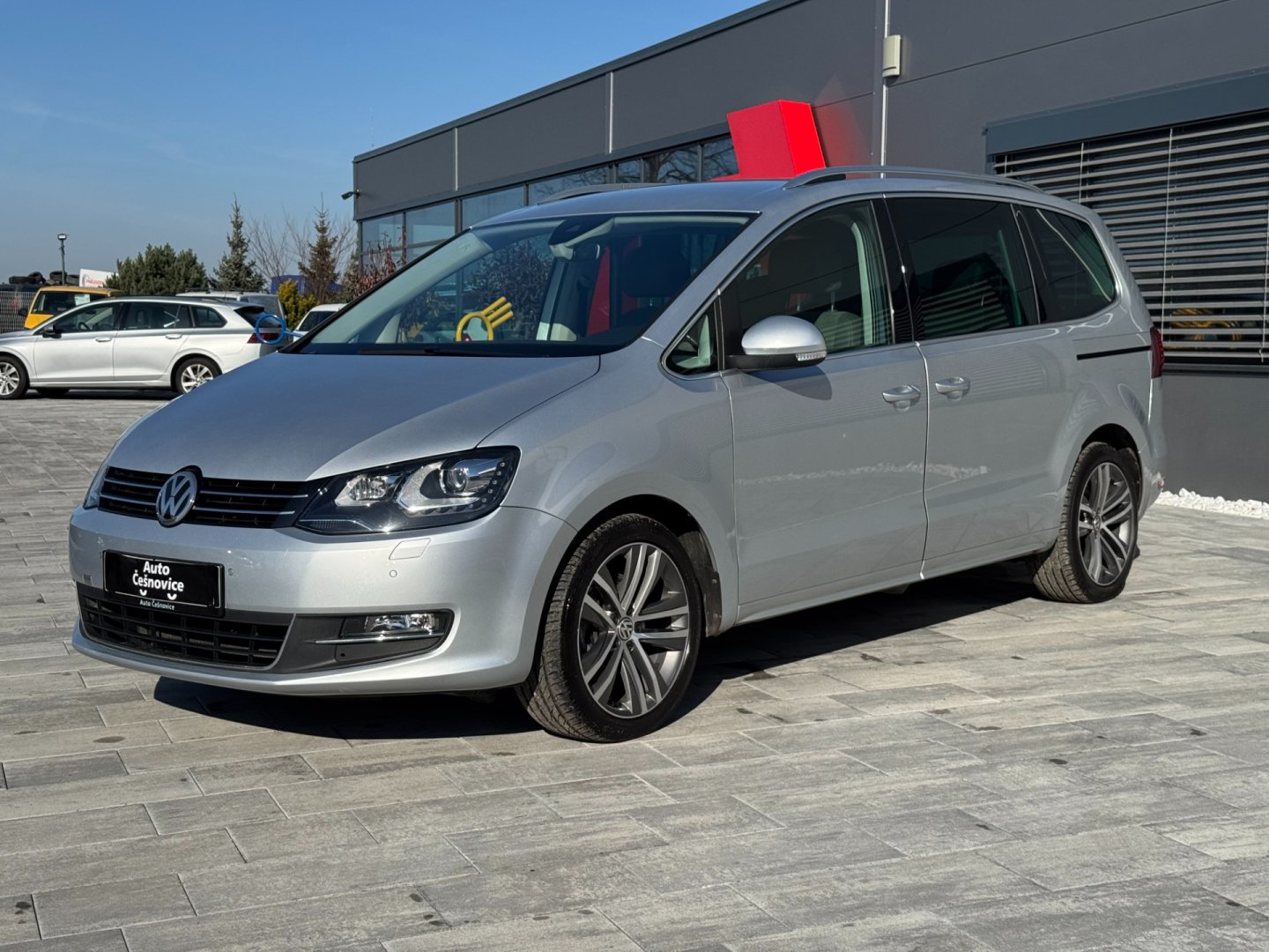 Volkswagen Sharan HIGHLINE 2.0 TDI 4MOTION
