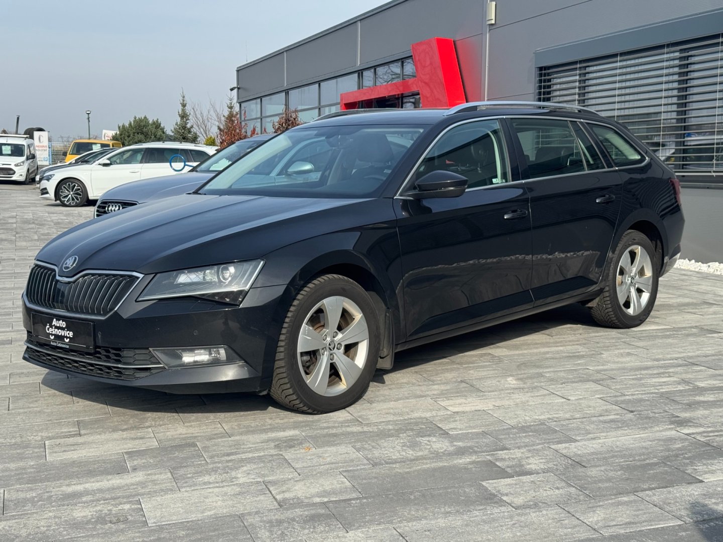 Škoda Superb 2,0 TDI 110 KW DSG STYLE
