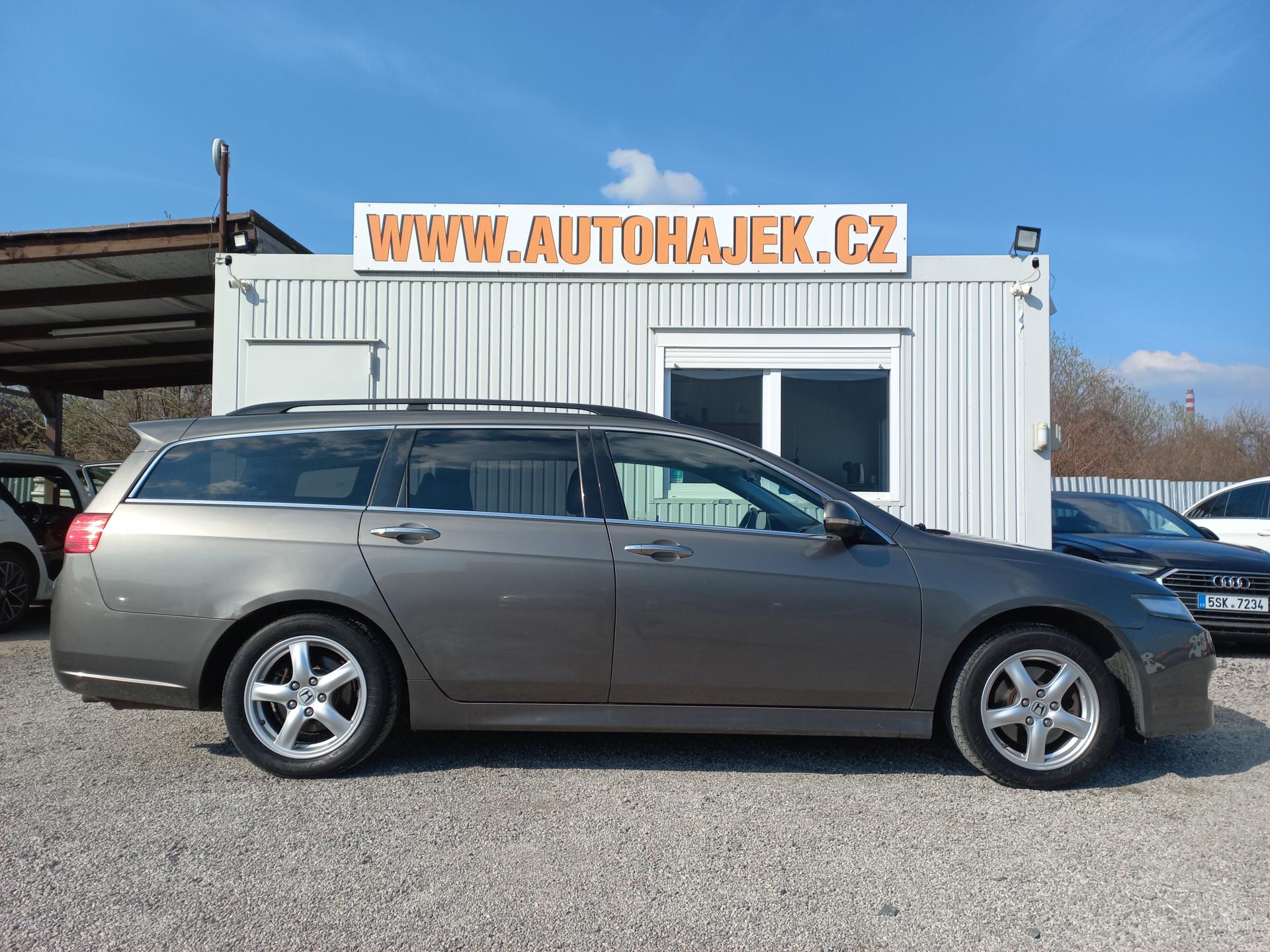 Honda Accord 2.0i-VTEC 114kW