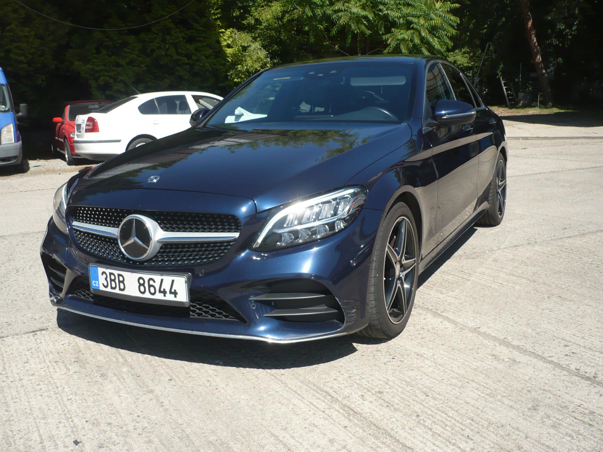 Mercedes-Benz Třídy C 220 d 143 kW