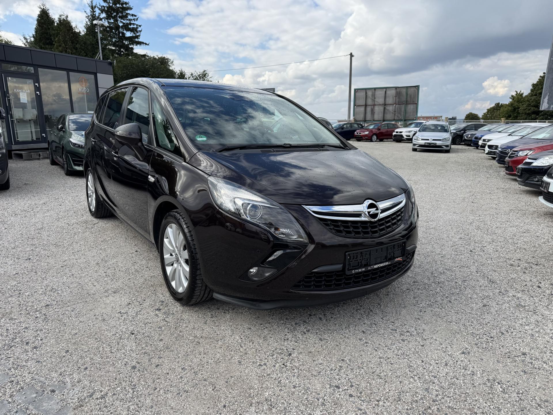 Opel Zafira 1.4 T 103 KW Tourer 7-Míst