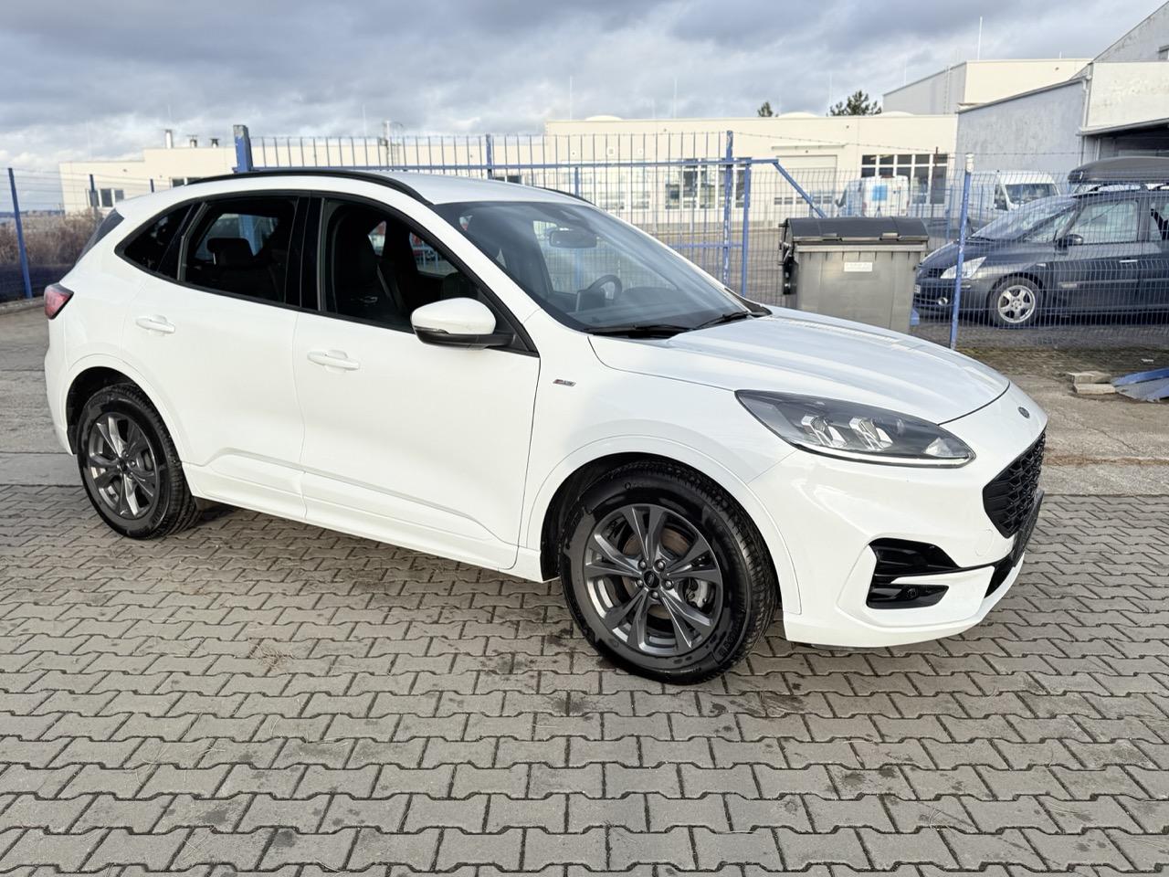 Ford Kuga 2.5,HYBRID,ST-LINE,ZÁRUKA