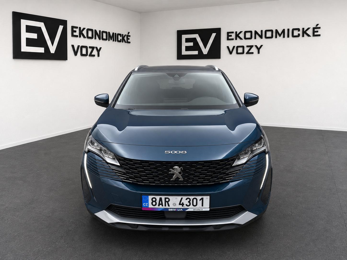 Peugeot 5008 ALLURE 1.2i,ČR,ZÁRUKA,7 MÍST