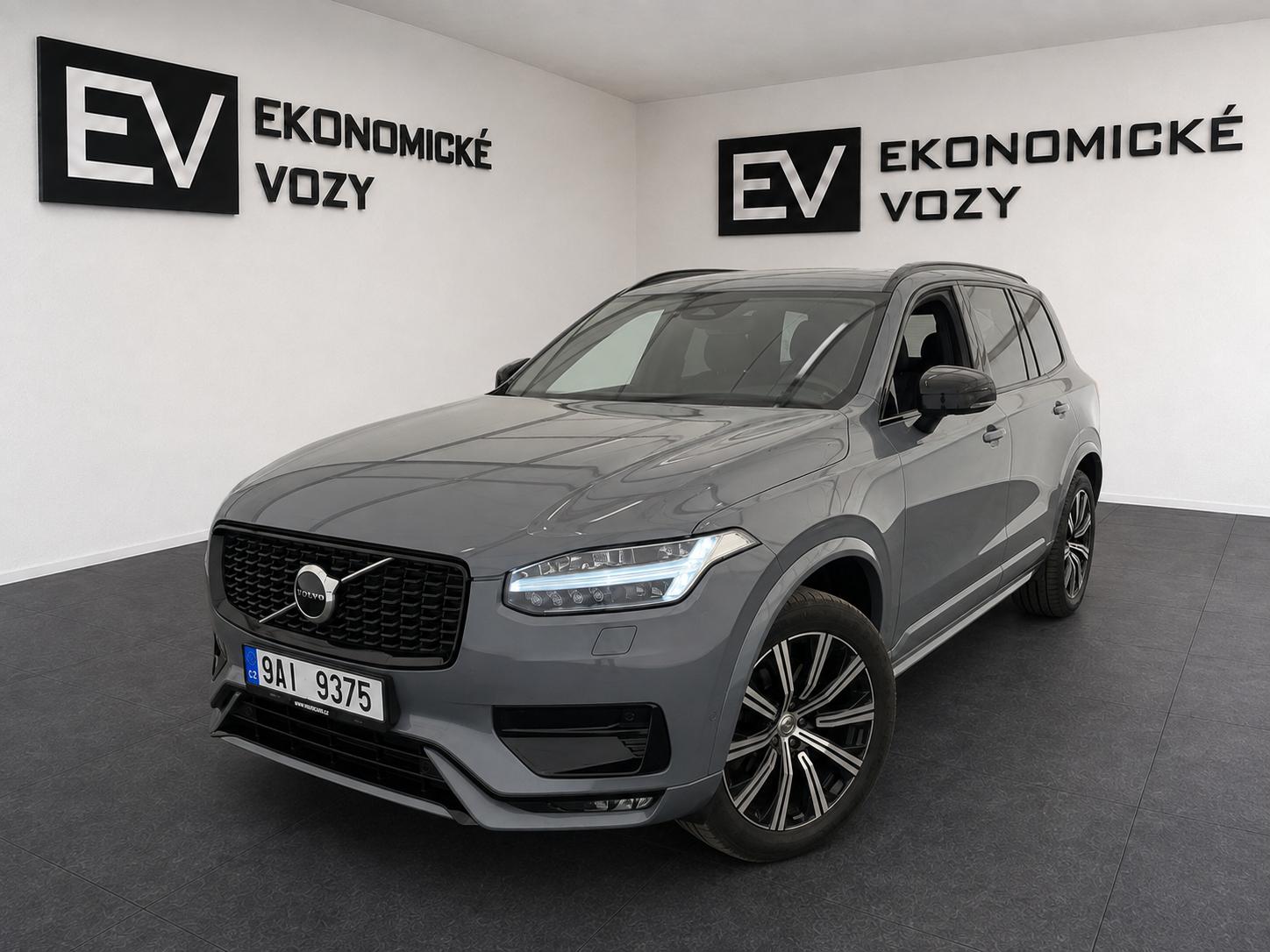 Volvo XC90 B5 ,Diesel Plus Dark Auto