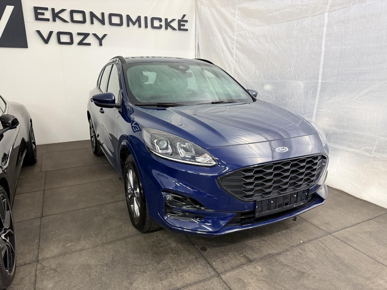 Ford Kuga 2.5i,PLUG IN, REZERVOVÁNO