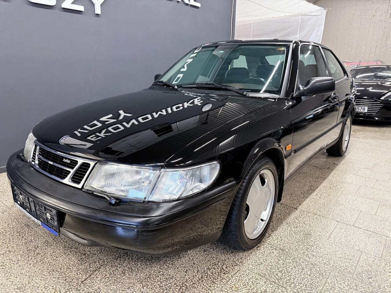 Saab 900 2.0I TURBO,136KW, top