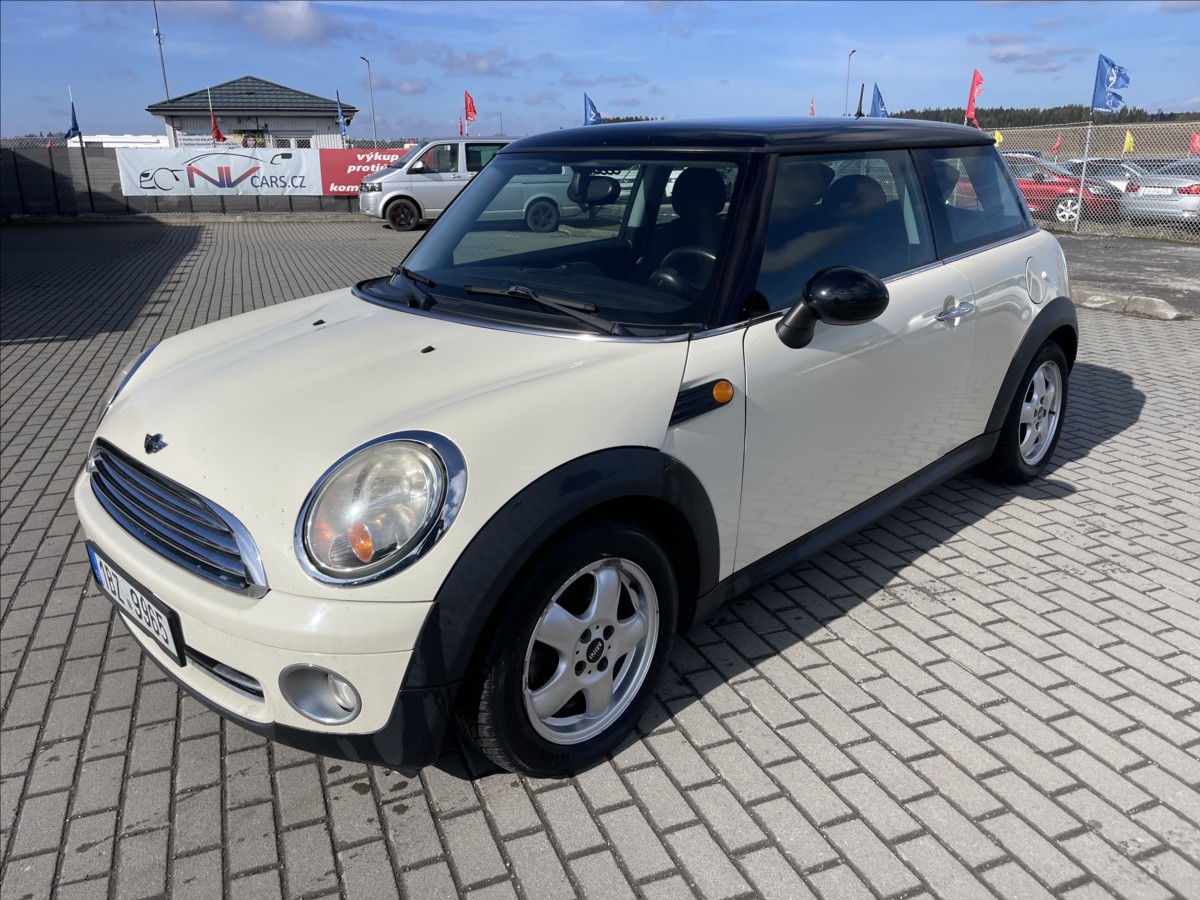Mini Cooper 1,6 i 88kw Klima ALU bez koroz