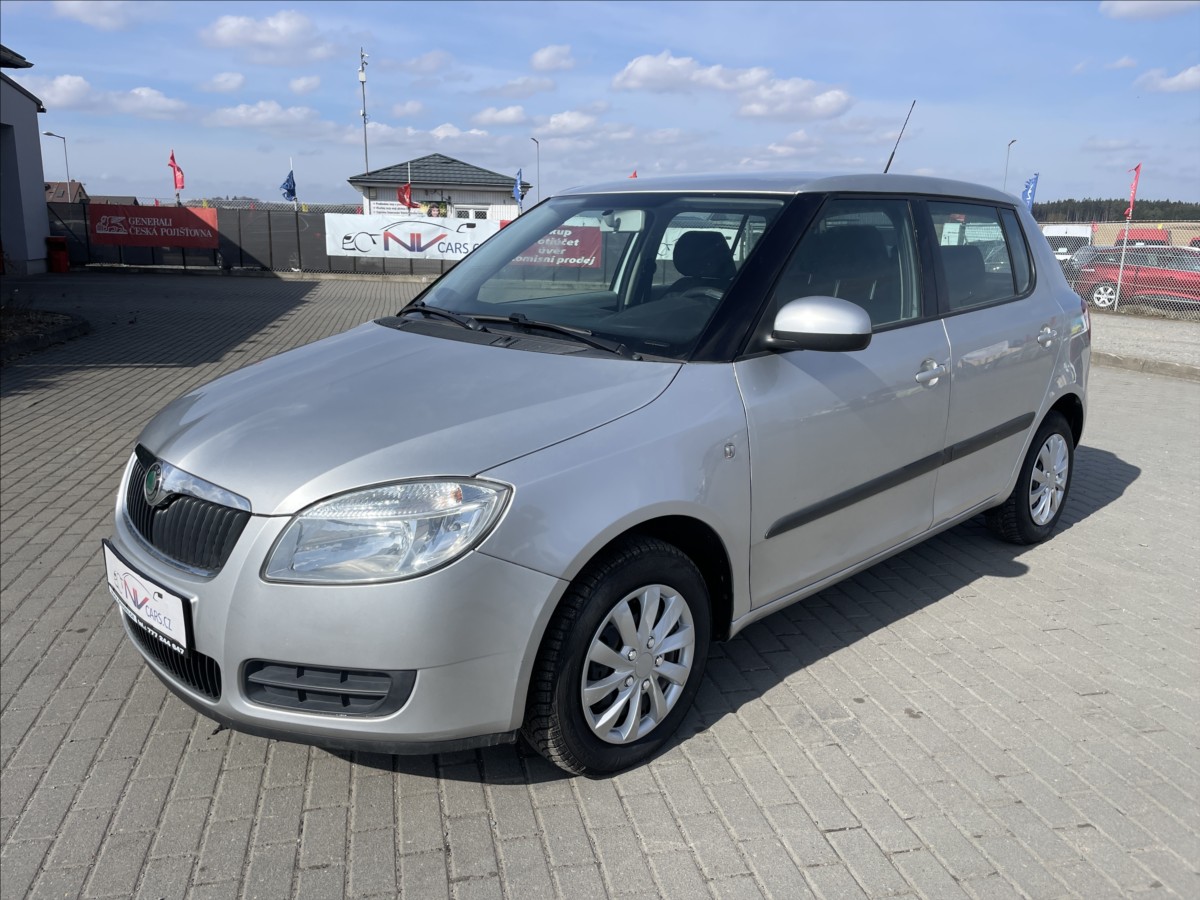 Škoda Fabia 1,4 i 16V 63kw Ambiente, ESP K