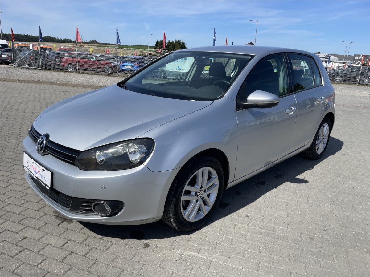 Volkswagen Golf 2,0 TDI 140CV DSG Highline bez