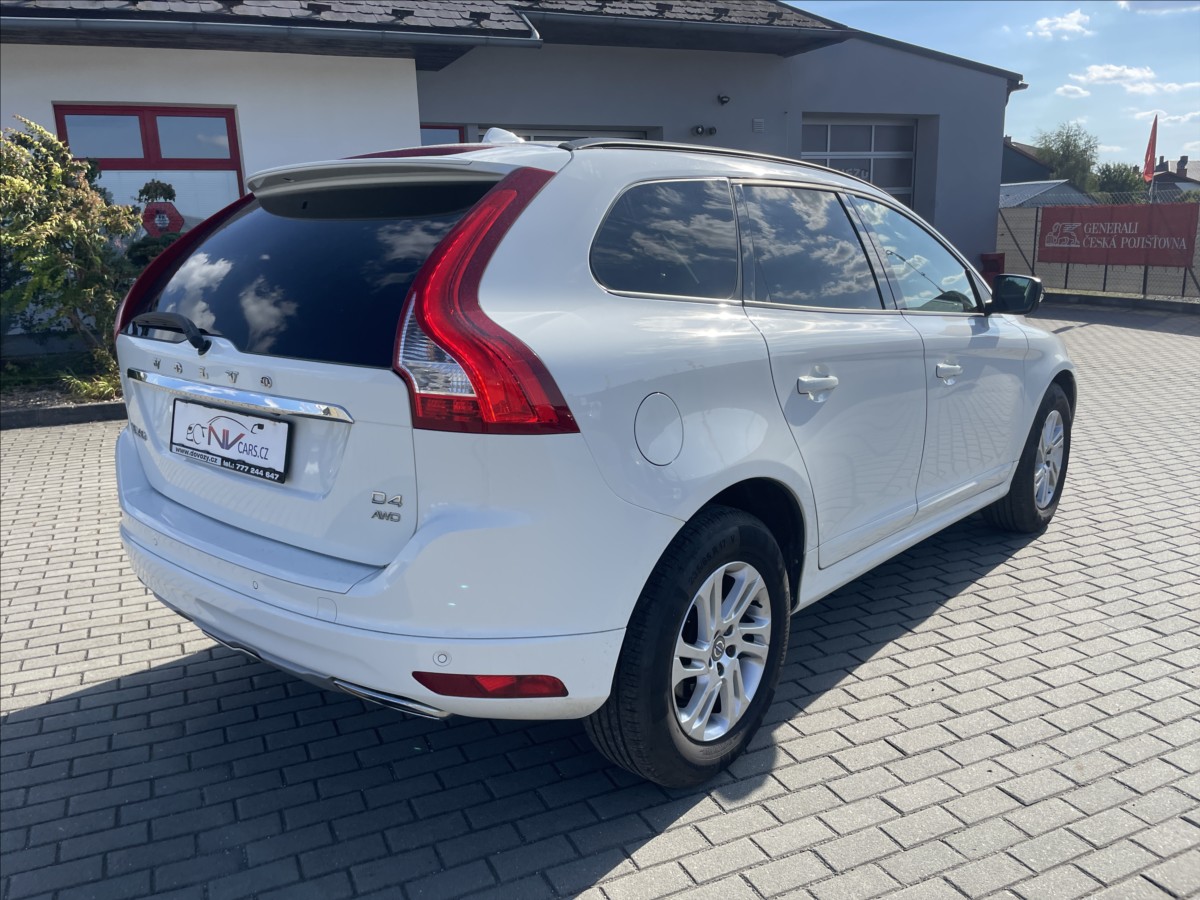 Volvo XC60 2,4 D4 Geartronic Kinetic AWD - foto 37