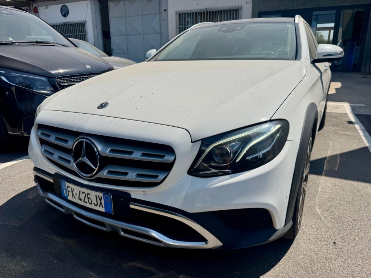 Mercedes-Benz Třídy E 2,0 4Matic Auto All-Terrain od