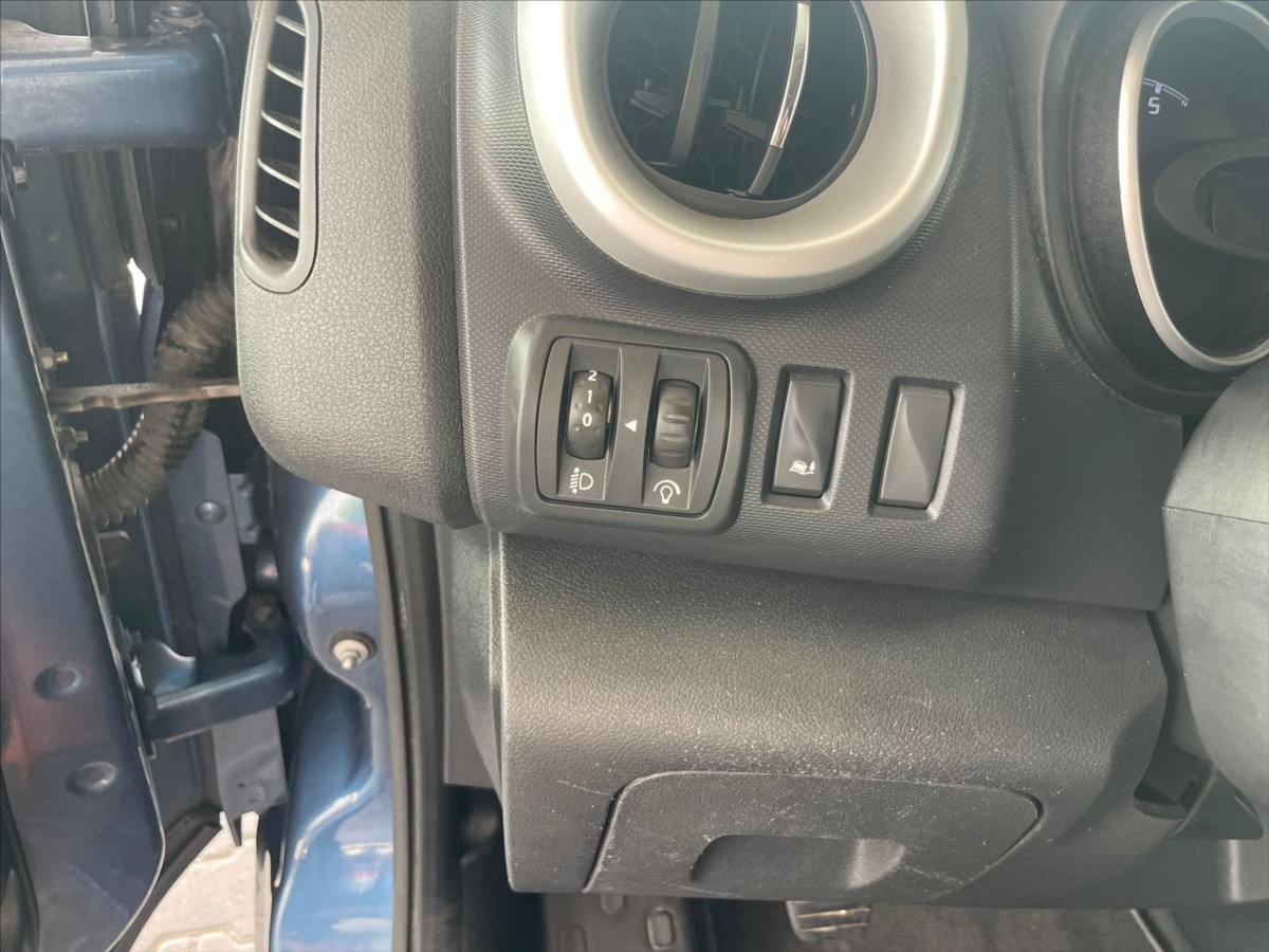 Fiat Talento 1,6 MultiJet LONG 8míst Klima - foto 19