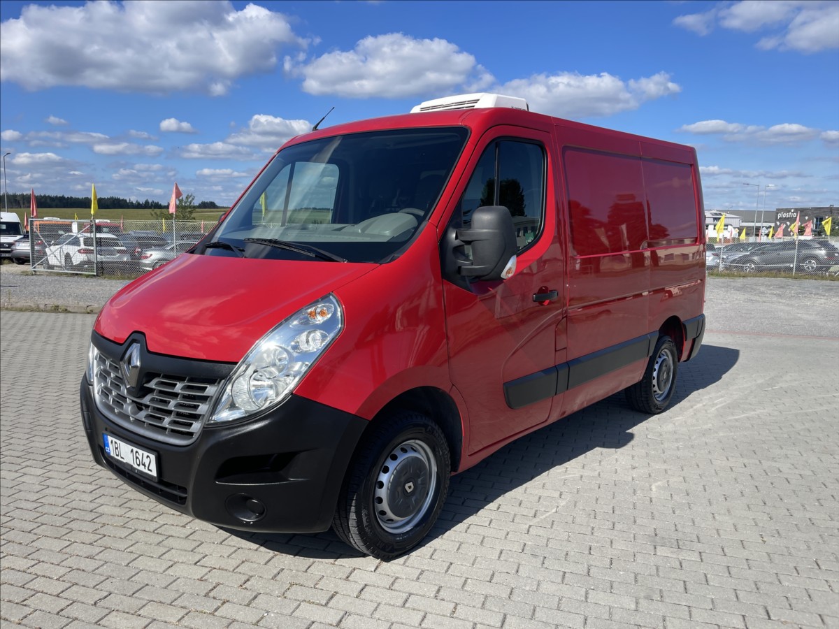 Renault Master 2,3 dCi 110k COOL DPH po STK,