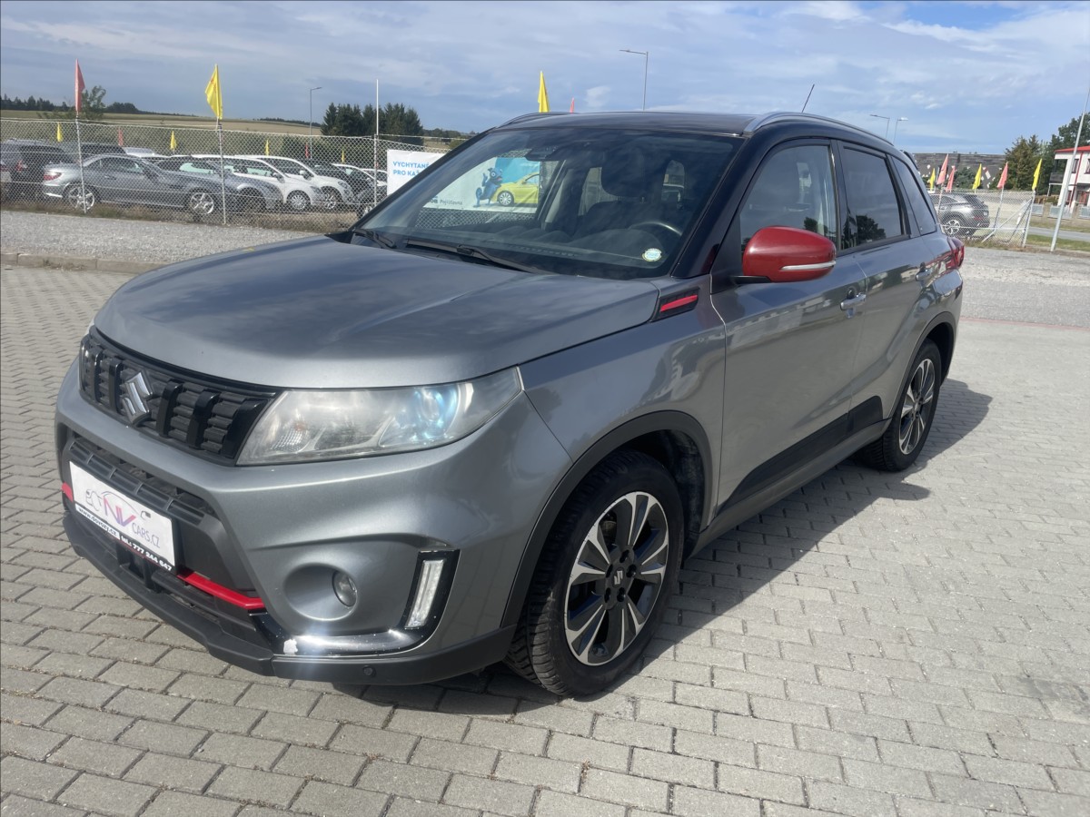 Suzuki Vitara 1,4 B-Jet Style AT 4x4 panoram