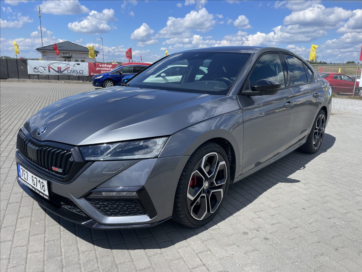 Škoda Octavia 2,0 TSi 180kw RS DSG Style Plu