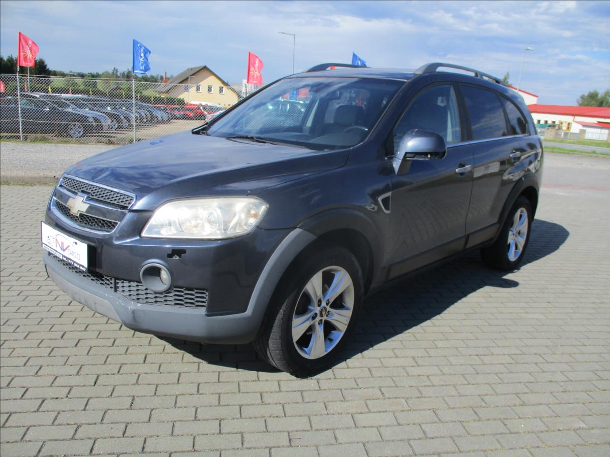 Chevrolet Captiva 2,0 LT medium S 4x4 7mist na o