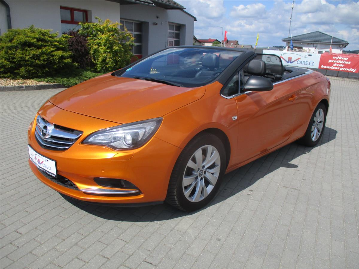 Opel Cascada 1,6 TURBO 125kw Cosmo LED viny