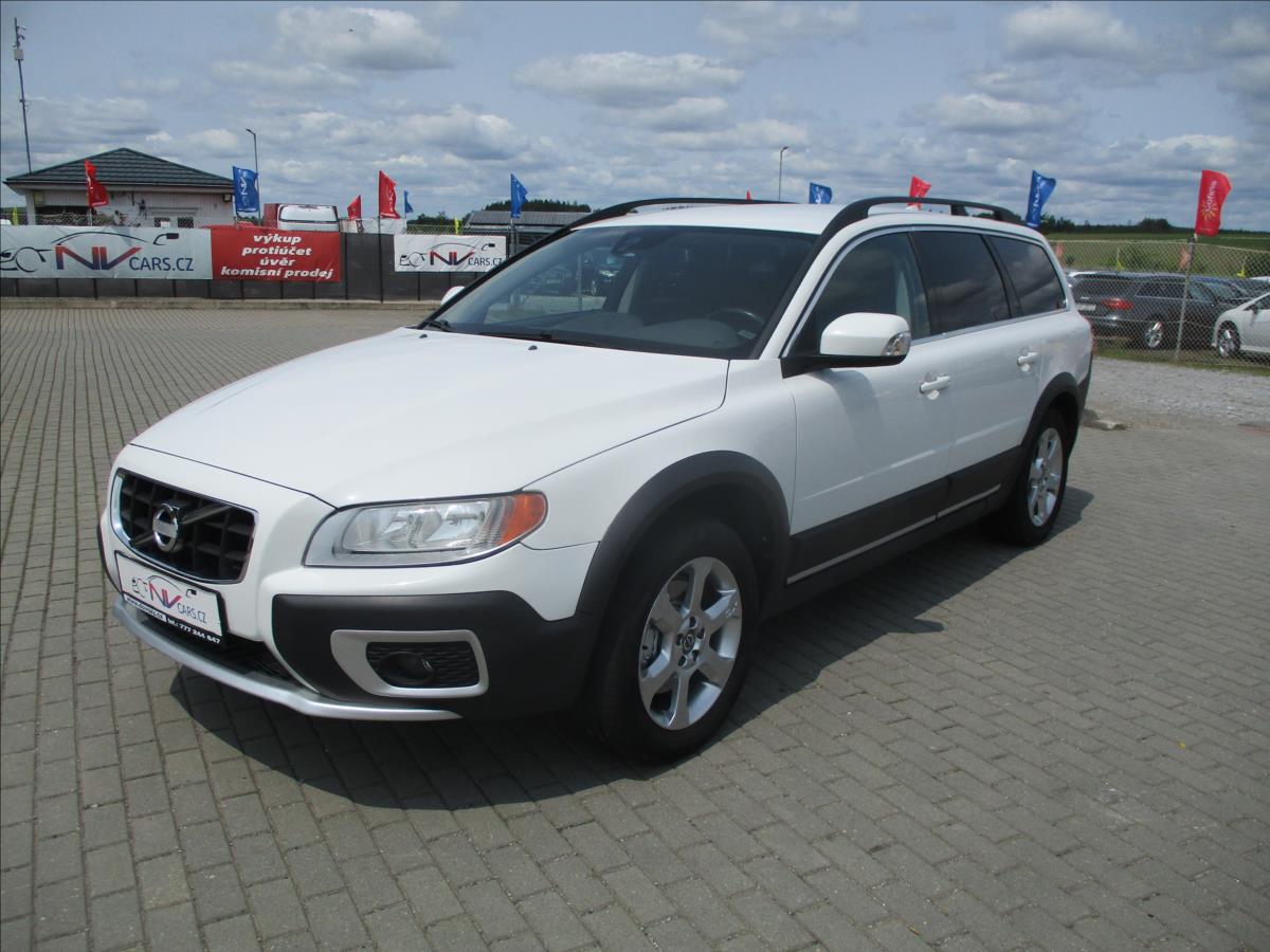 Volvo XC70 2,4 d 120KW Kinetic AWD bez ko